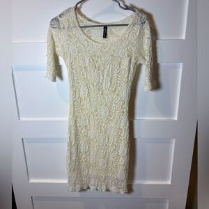 Casa Lee Elegant Lace Dress Cream
